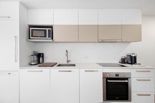 Kitchen - 1106-628 Rue St-Jacques, Montréal (Ville-Marie), QC - Indoor Photo Showing Kitchen