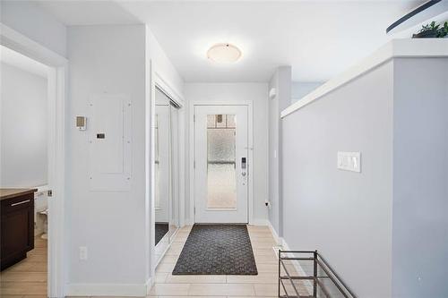 6-445 Pandora Ave, Winnipeg, MB 