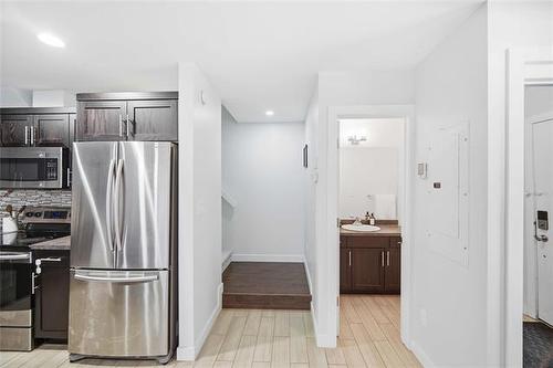 6-445 Pandora Ave, Winnipeg, MB 