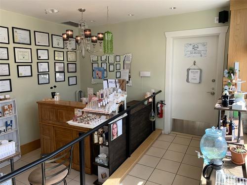 312-15 Park Place, Osoyoos, BC - Indoor