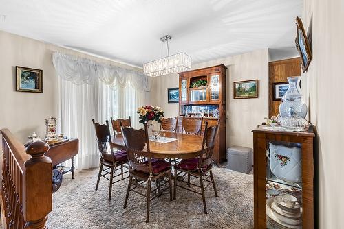 1804 13Th Avenue, Cranbrook, BC - Indoor Photo Showing Dining Room