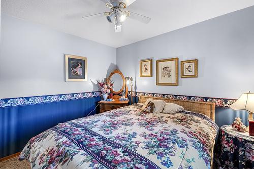 1804 13Th Avenue, Cranbrook, BC - Indoor Photo Showing Bedroom