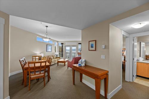 319-4205 Gellatly Road, West Kelowna, BC - Indoor