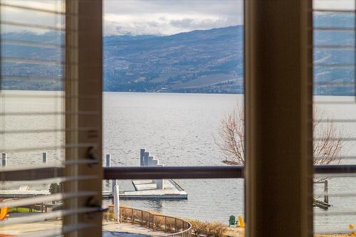 319-4205 Gellatly Road, West Kelowna, BC -  Photo Showing Other Room With Body Of Water