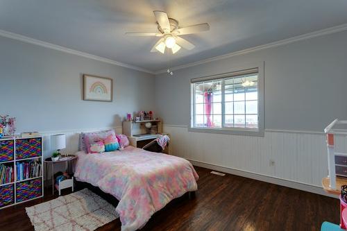 1114-2440 Old Okanagan Highway, West Kelowna, BC - Indoor Photo Showing Bedroom