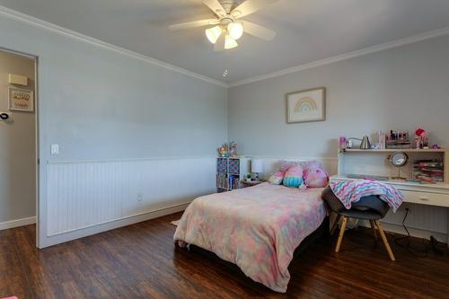 1114-2440 Old Okanagan Highway, West Kelowna, BC - Indoor Photo Showing Bedroom