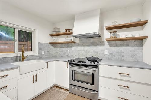 11716 Prairie Valley Road, Summerland, BC - Indoor Photo Showing Kitchen With Upgraded Kitchen
