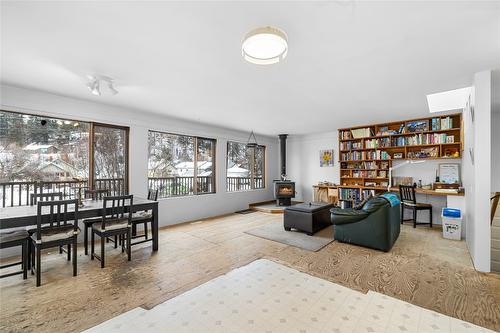 35 Waldie A Road, Kimberley, BC - Indoor Photo Showing Other Room