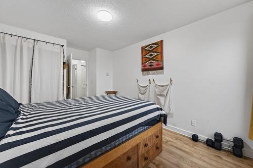 107-751 Grandview Terrace, Kamloops, BC - Indoor Photo Showing Bedroom
