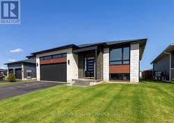 6 HORTON COURT  Belleville (Belleville Ward), ON K8P 0H3