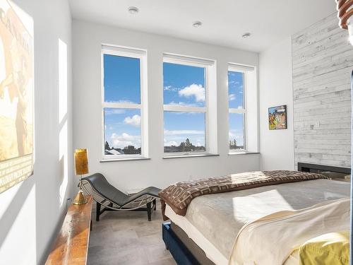 3406 96 High Street N, Thunder Bay, ON - Indoor Photo Showing Bedroom