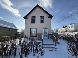 335 Dawson Street  Thunder Bay, ON P7A 3T9