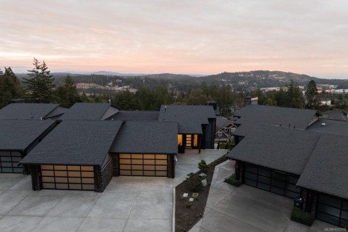 109-2332 Copper Rock Crt, Langford, BC 