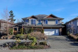 2471 Avro Arrow Dr  Comox, BC V9M 0A6
