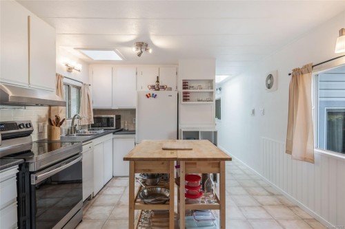 1520 King Rd, Qualicum Beach, BC 