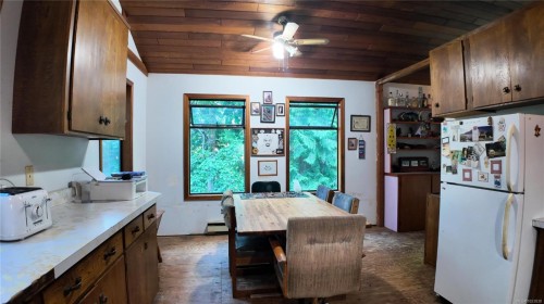 4480 Strachan Rd, Hornby Island, BC 