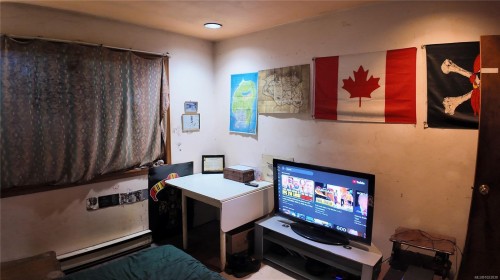 4480 Strachan Rd, Hornby Island, BC 