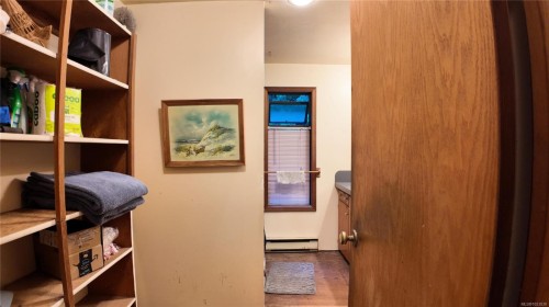 4480 Strachan Rd, Hornby Island, BC 