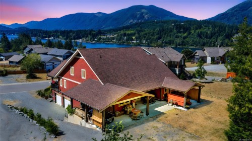 263 Tal Rd, Lake Cowichan, BC 