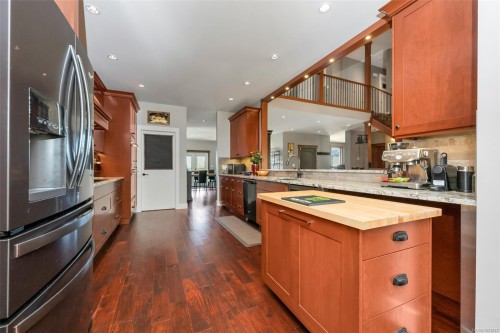 263 Tal Rd, Lake Cowichan, BC 