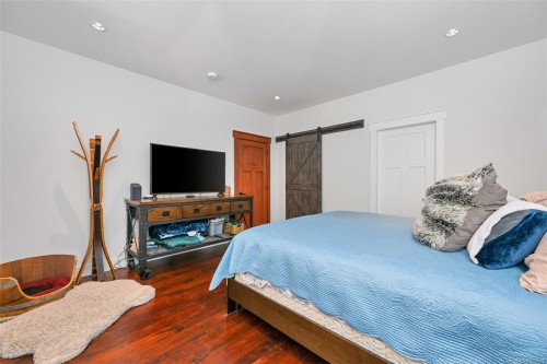 263 Tal Rd, Lake Cowichan, BC 