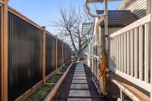 2153 Stadacona Dr, Comox, BC 