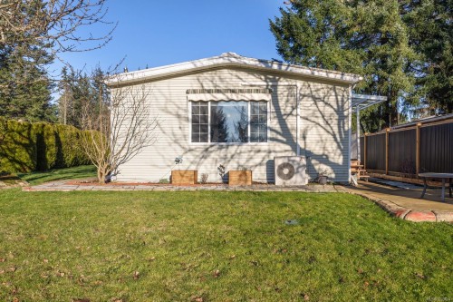 2153 Stadacona Dr, Comox, BC 