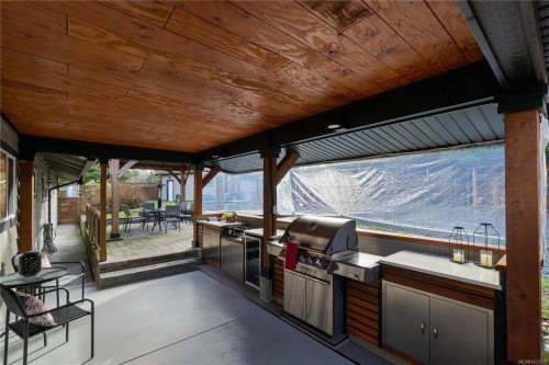 674 Hawthorne Rise, Parksville, BC 