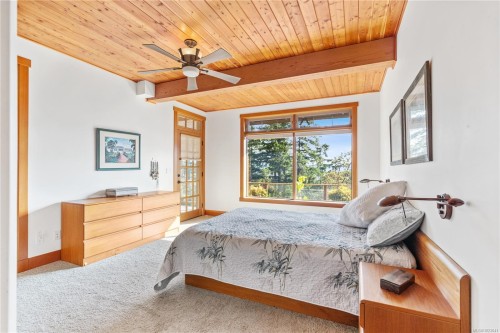 248 Suneagle Dr, Salt Spring, BC 