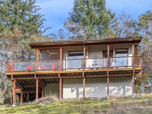 248 Suneagle Dr, Salt Spring, BC 