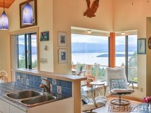 248 Suneagle Dr, Salt Spring, BC 
