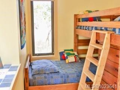 248 Suneagle Dr, Salt Spring, BC 