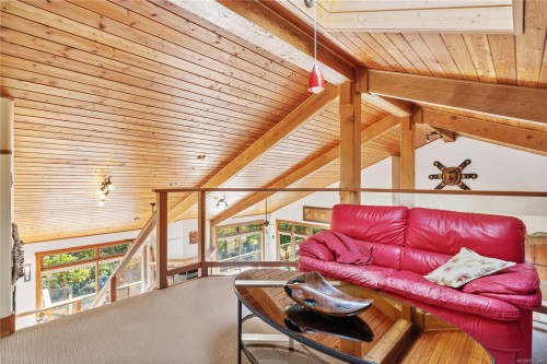 248 Suneagle Dr, Salt Spring, BC 