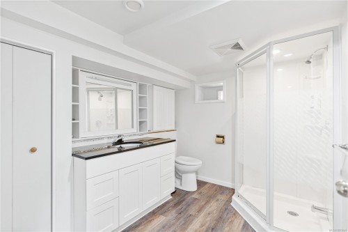 248 Suneagle Dr, Salt Spring, BC 