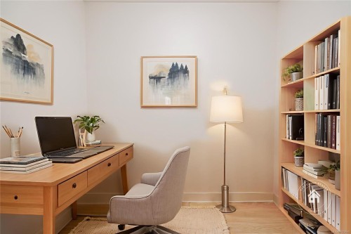 1293 Oceanside Dr, Qualicum Beach, BC 