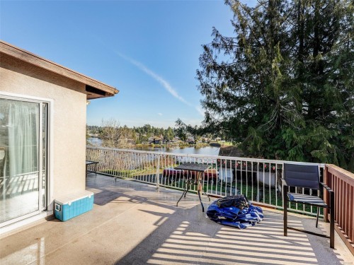 269 Glenairlie Dr, View Royal, BC 