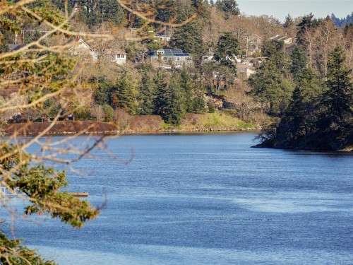 269 Glenairlie Dr, View Royal, BC 