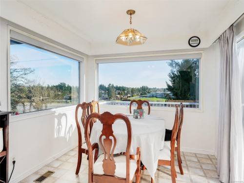 269 Glenairlie Dr, View Royal, BC 