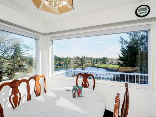 269 Glenairlie Dr, View Royal, BC 