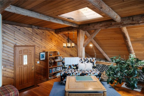 281 Bellhouse Rd, Galiano Island, BC 