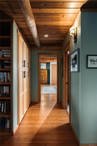 281 Bellhouse Rd, Galiano Island, BC 