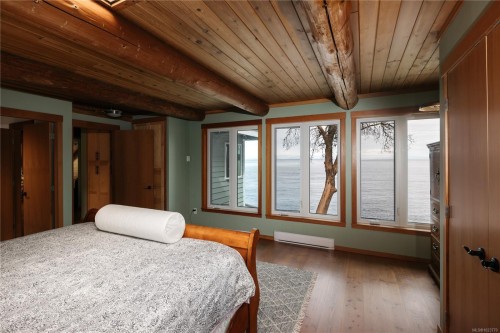 281 Bellhouse Rd, Galiano Island, BC 