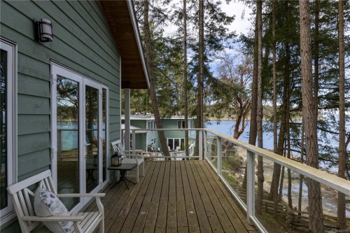 281 Bellhouse Rd, Galiano Island, BC 
