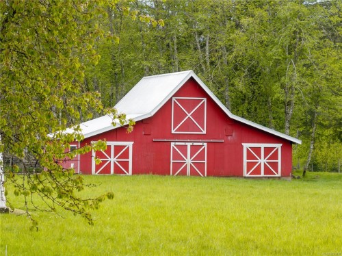 6499 Fitzgerald Rd, Merville, BC 