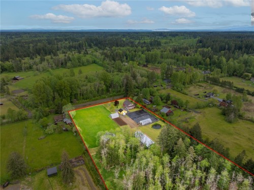 6499 Fitzgerald Rd, Merville, BC 