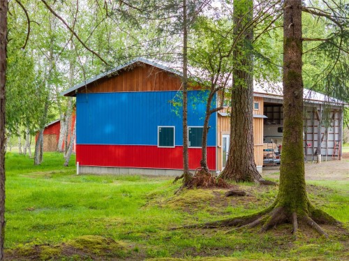 6499 Fitzgerald Rd, Merville, BC 