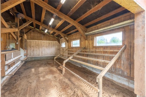 6499 Fitzgerald Rd, Merville, BC 