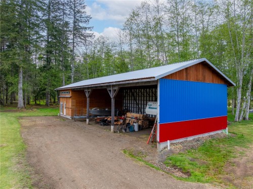6499 Fitzgerald Rd, Merville, BC 