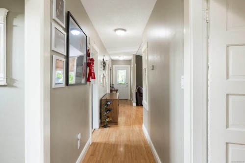 2393 Eastdowne Rd, Oak Bay, BC 