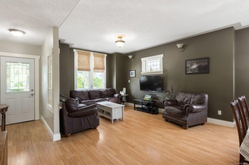 2393 Eastdowne Rd, Oak Bay, BC 